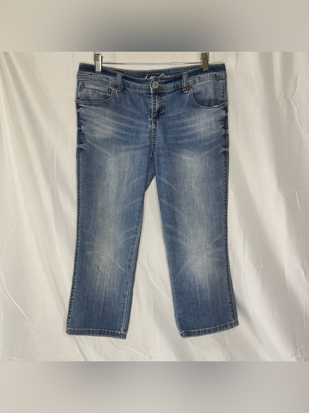 Y2K Low Rise Capris